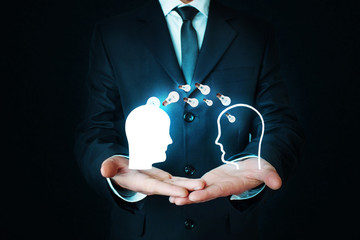 解放J6L一26o汽车是多少马力