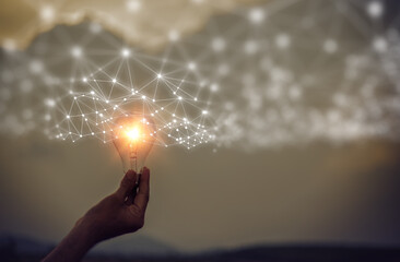 解放J6L一26o汽车是多少马力