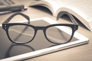 娱乐圈沪上马亲王是谁